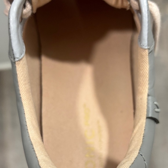 Vionic Mable Gray/Pink Women’s Sneakers Size 8.5M - Picture 10 of 12